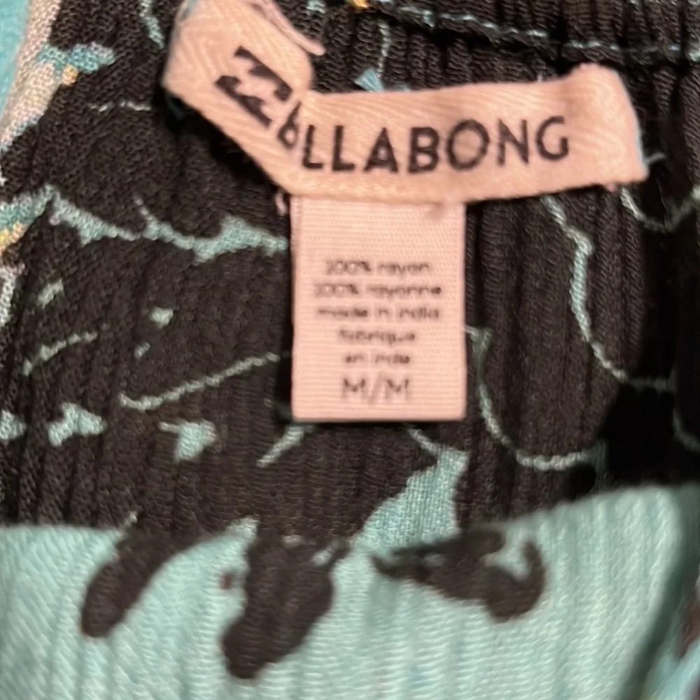 Billabong matching set size medium - Picture 3 of 5